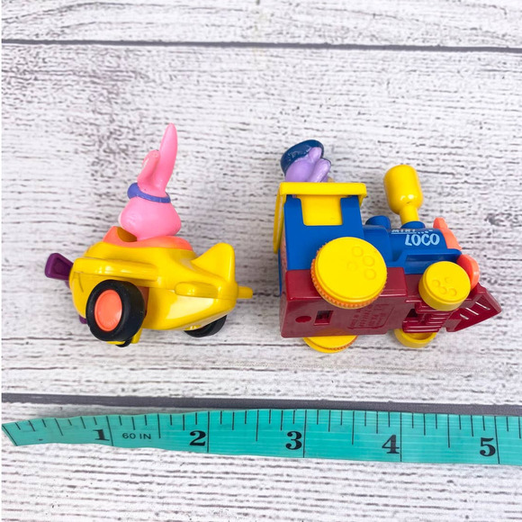Vintage 90's TINY TOON Adventure Kids Meal Pull and Wind Toy Set - Picture 9 of 9